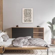 Load image into Gallery viewer, Black And White Vintage Shells