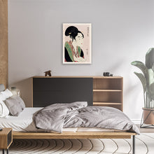 Load image into Gallery viewer, Traditional Japanese Woman